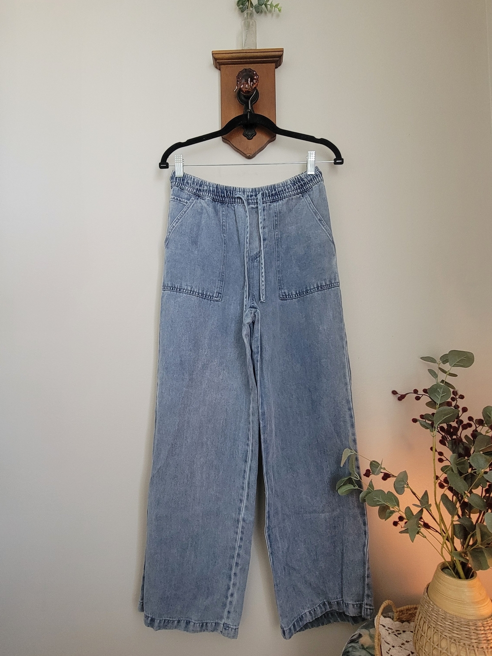 Thread & Supply Light Blue Wide-Leg Jeans